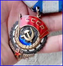 ORDRE/MEDAILLE du Drapeau Rouge du Travail russe SOVIETIQUE URSS USSR