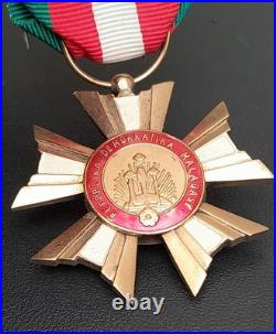ORDRE NATIONAL MALGACHE P. B20gr Tbe SUPERBE MEDAILLE MADAGASCAR avec son ruban