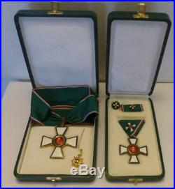 Order of Merit of the Republic of Hungary Ensemble Ordre du Mérite Hongrie