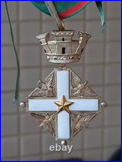Ordre Italie, Orden italien. Model 1951. Commandeur avec miniature en vermeil