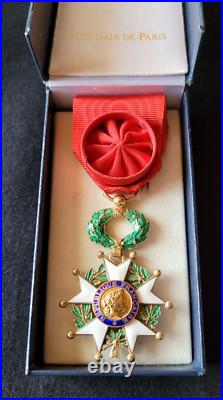 Ordre Légion d'Honneur Officier vermeil French Order Legion of Honor silver box
