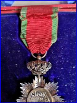 Ordre Royal Du Cambodge Grade Officier Maison Kretly Avec Écrin De Luxe France
