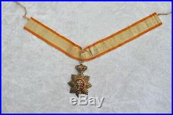 Ordre Royal du Cambodge, commandeur en vermeil, centre en or