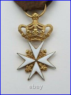 Ordre de Malte, croix de chevalier en or, restauration 1815, légèrement réduite