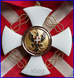 Ordre de la couronne d'Italie, Commandeur en or, 52 mm
