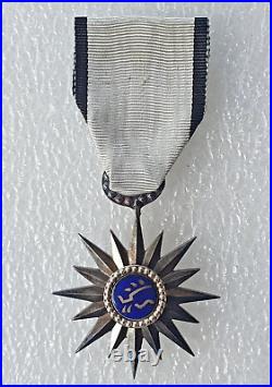 Ordre du Mérite Militaire de la Fédération Tai, Chevalier, bronze arg. Et émail