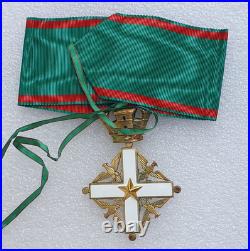 Ordre du Mérite, République d'Italie, commandeur en vermeil, 57x74 mm