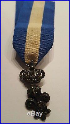 Ordre lys louis xviii order medal