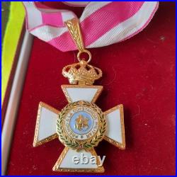Ordre st Hermenegildo Commandeur, Ordre Merite Militaire, offcier, modele 1975