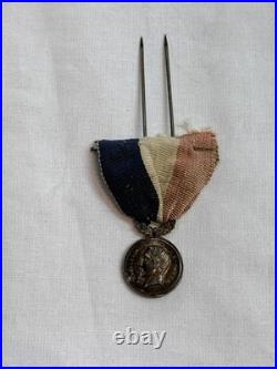 Petite Medaille Actes De Devouement Napoleon III Tete Nue