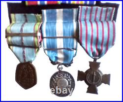 Placard Pla 009 Placard De 8 Decorations Militaires Guerre 1939-1945