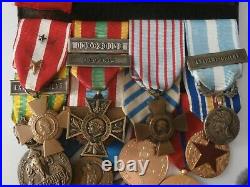 Placard de 15 médailles pendantes guerres d'Indochine et d'Algérie