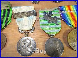 Placard de décorations médailles militaires 3 é république et début XXéme
