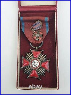 Pologne Croix du Mérite de la République, 1er type 1918-1940 argenté, écrin