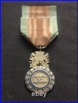 RARE MÉDAILLE MILITAIRE 3ème RÉPUBLIQUE, 1870 Type 2 MODÈLE À ANNEAU MOBILE