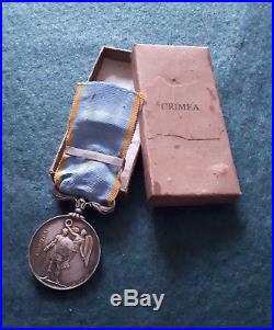 RARE Médaille de Crimée avec agrafe TRAKTIR dans sa boîte d'origine