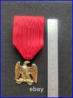 Rare Médaille De Vétérans Débris De L'empire Aigle Premier Empire Napoléon