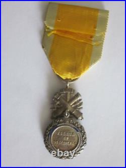 Rare Medaille Militaire 1870 Modele Biface Aux Canons Ou Cuirasse