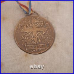 Rare Medaille Roumaine Croux Rouge Infirmiere SSBM 1914 1918