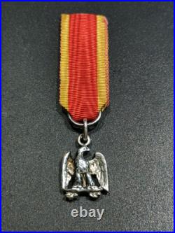 Rare Médaille Vétérans DÉBRIS DE L'EMPIRE Aigle Empire Napoléon Réduction Argent