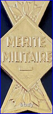 Rare Officier De L'ordre Du Merite Militaire Avec Son Ecrin Monnaie De Paris Tbe