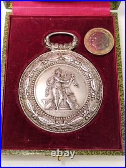Rare médaille décoration argent 1917 Institut Musical Orléans Attribuée 64mm