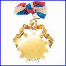 Rare médaille en or de la Societe des Secours Mutuels. L'Union des Coiffeurs de