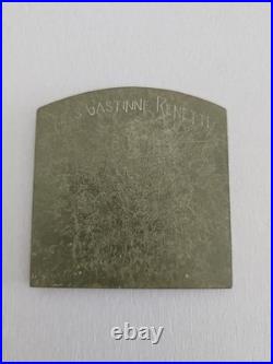 Rare plaquette Tirs Gastinne-Renette Femme tireuse Art déco 150 g