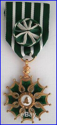 SUPERBE ETAT En vermeil Ordre des arts et lettres FRANCE Order medal medaille