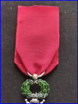 SUPERBE LÉGION D'HONNEUR CHEVALIER ORDONNANCE 1870, 3e RÉPUBLIQUE ARGENT