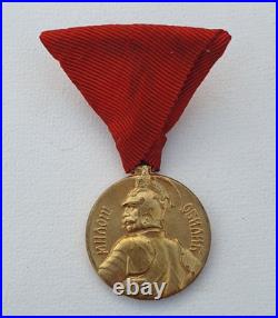 Serbie Médaille de la bravoure, 1° classe bronze doré, 31 mm