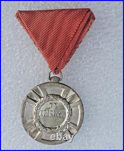 Serbie Médaille de la bravoure, gros modéle classe argent, bronze argenté 36mm