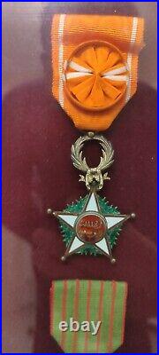 Superbe Ensemble Tableau 15 Décorations Légion Honneur Ouissam Alaouite Maroc