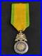 Superbe-Et-Rare-Medaille-Militaire-Dites-Des-Versaillais-Versailles-Monobloc-01-ggb