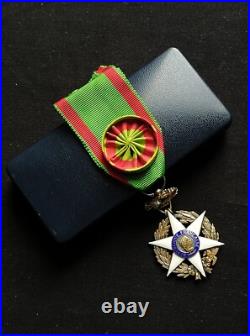 Superbe Médaille Officier Mérite Agricole 1883 République Française Avec Ecrin