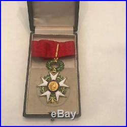 Superbe commandeur en or 18 carats de la Légion d'Honneur en ecrin