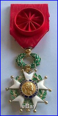 Superbe médaille d'officier de la légion d'honneur, IVème république en vermeil