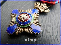 Superbe officier de l'ordre de l'Etoile Roumanie III république (modele bombé)