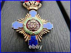 Superbe officier de l'ordre de l'Etoile Roumanie III république (modele bombé)