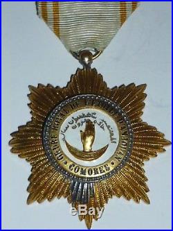 T3 Belle médaille Ordre Royal de l'étoile d'Anjouan Comores modal