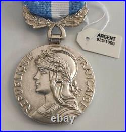 Très belle rare médaille coloniale mdle Marie-Stuart René poinçon argent (R241)