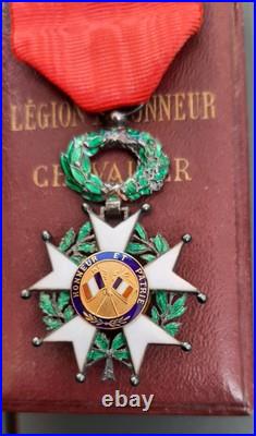WW1 1914 Médaille 1870 Chevalier Légion d'Honneur en boite cuir ORIGINAL MEDAL