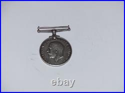 WWI BRITISH WAR MEDAL ARGENT / Georges V Ø 5cm 14-18 / 4942 SJT R. J. SIMMS R. A